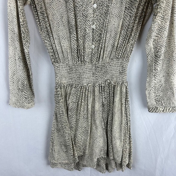 Rails Jasmine Cream Snakeskin Print Smocked Waist V Neck Mini Dress Size XS XS - Picture 6 of 11